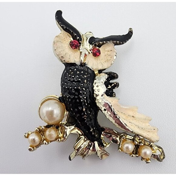 Vintage Owl Brooch Pin With Black Enamel, Pearl Accents and Red Crystal Eyes - Picture 1 of 4